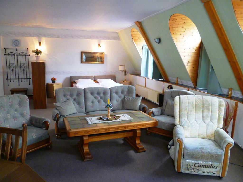 Hotel Koruna Jeseník Buitenkant foto
